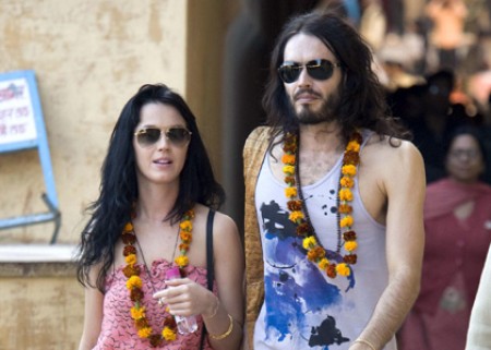 Katy Perry & Russell Brand – Unhappy New Year