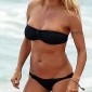 Pamela Anderson Best Bikini Photos